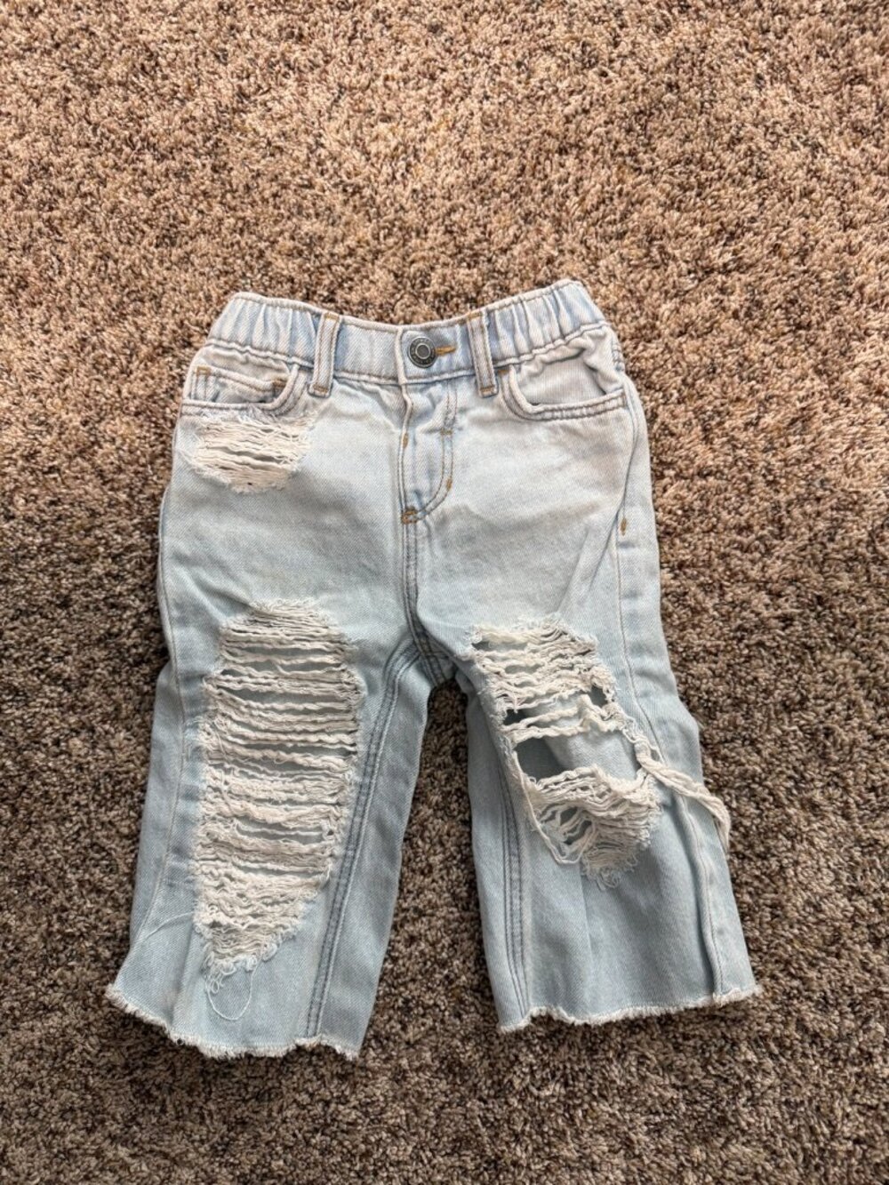 Little Co. by Lauren Conrad Toddler Light Wash Distressed Jeans Size 18M